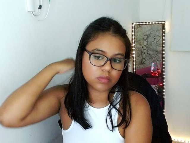Shawnycarson live cam on BongaCams