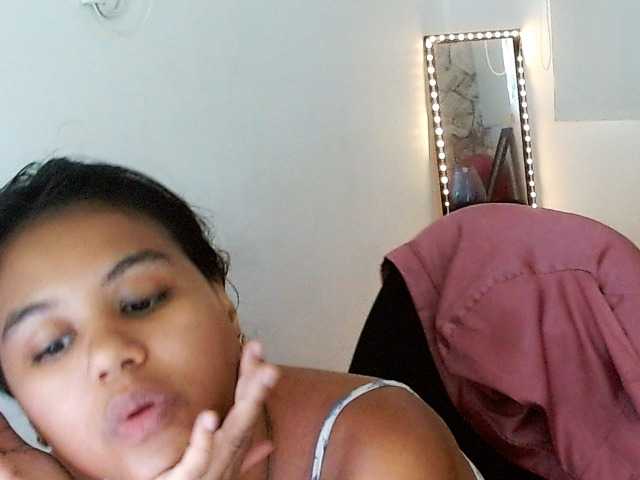 Shawnycarson live cam on BongaCams