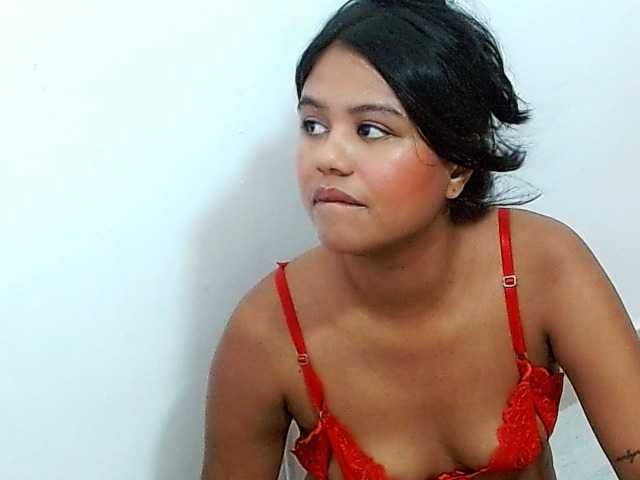 Shawnycarson live cam on BongaCams
