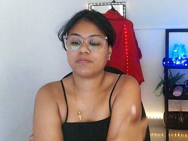 Shawnycarson live cam on BongaCams