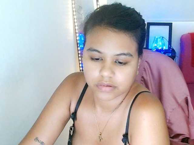 Shawnycarson live cam on BongaCams