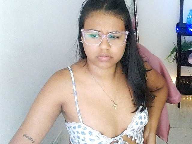 Shawnycarson, en vivo ahora en BongaCams
