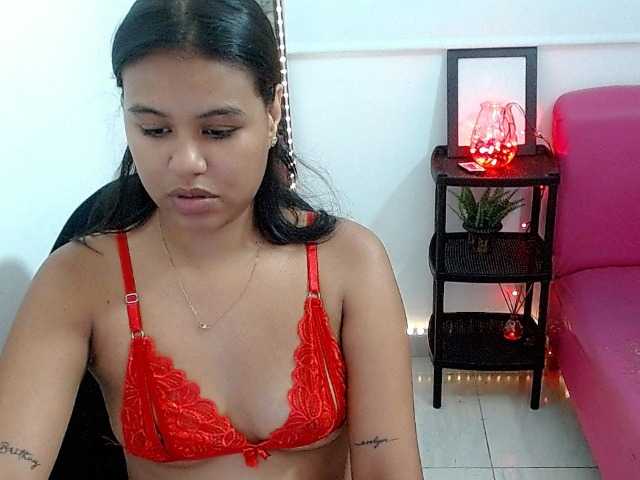 Shawnycarson live cam on BongaCams