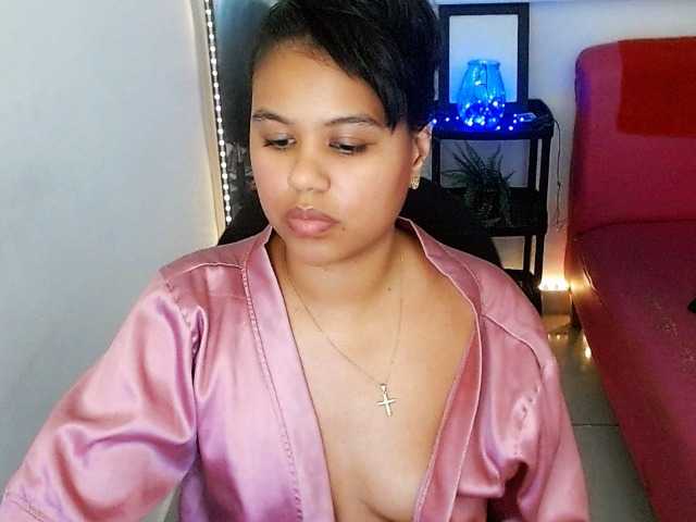 Shawnycarson live cam preview