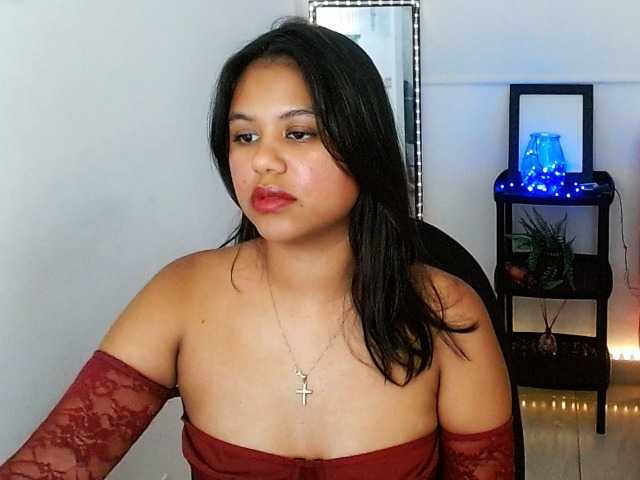 Shawnycarson live cam on BongaCams