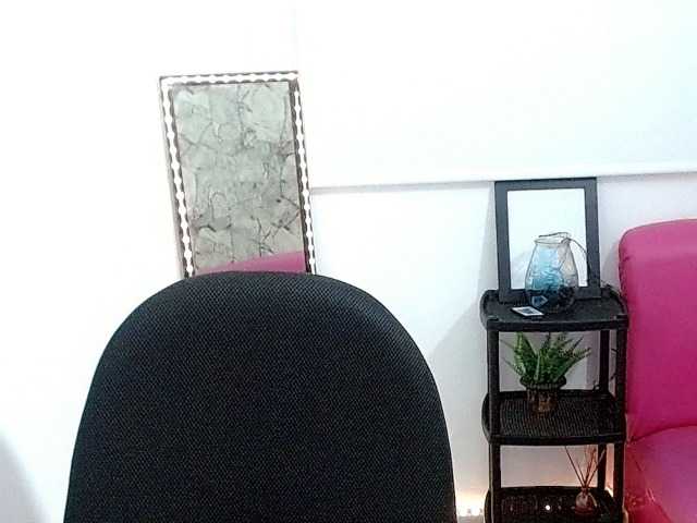 Shawnycarson live cam on BongaCams