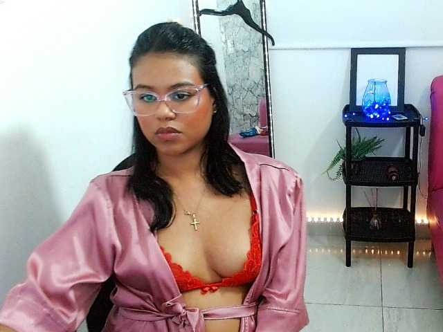 Shawnycarson live cam preview