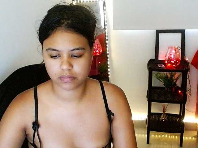 Shawnycarson live cam on BongaCams