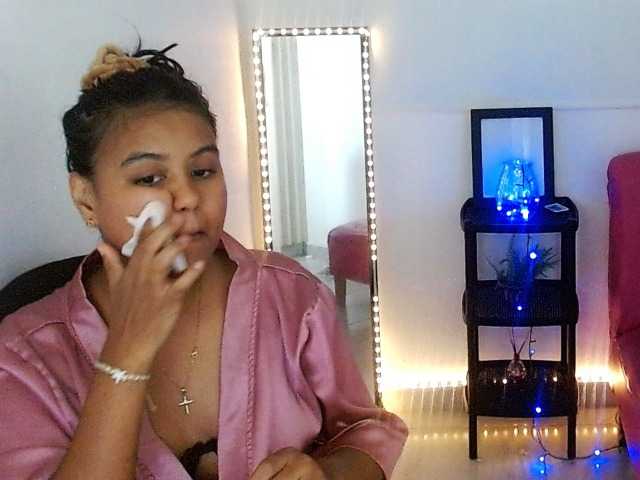 Shawnycarson live cam