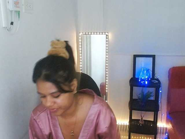 Shawnycarson live cam on BongaCams