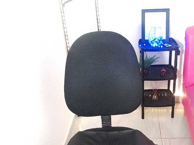 Shawnycarson live cam on BongaCams