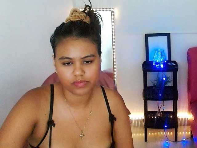 Shawnycarson live cam