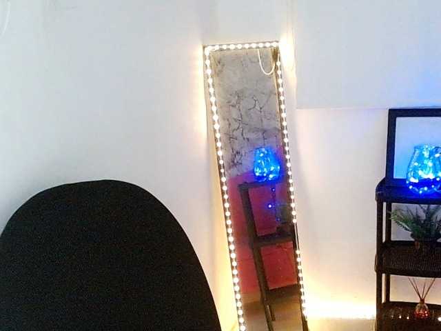 Shawnycarson live cam on BongaCams
