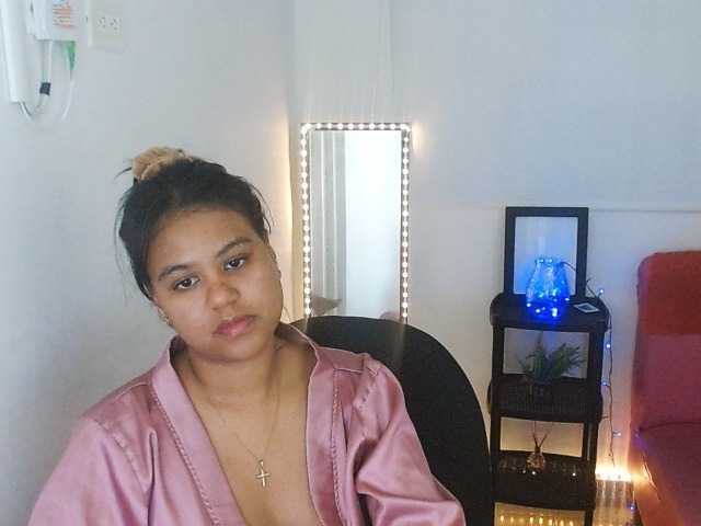 Shawnycarson live cam on BongaCams