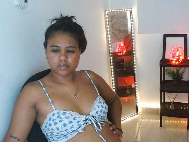 Shawnycarson live cam on BongaCams