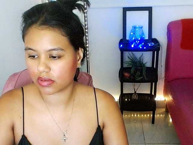 Shawnycarson live cam on BongaCams