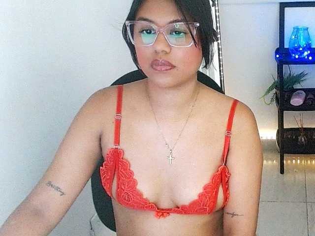 Shawnycarson webcam bongacams model stream image