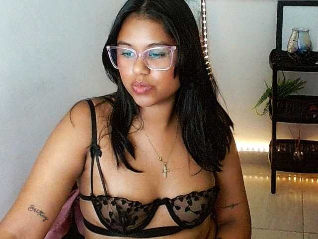 Shawnycarson live cam preview