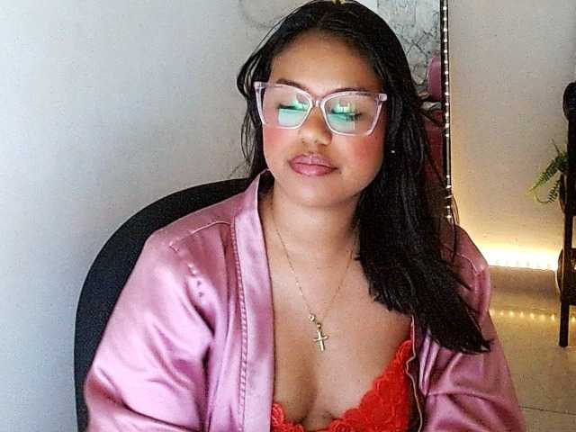 Shawnycarson live cam preview