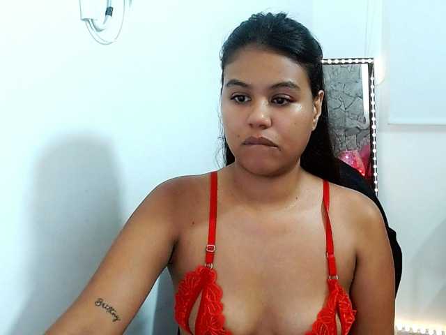 Shawnycarson live cam on BongaCams