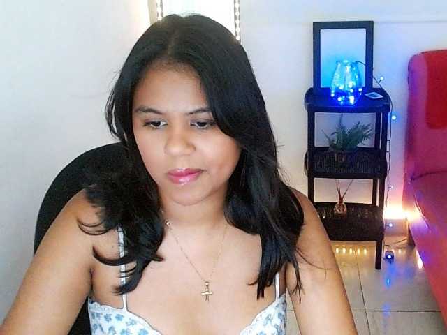 Shawnycarson live cam on BongaCams