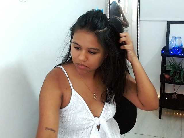 Shawnycarson live cam on BongaCams