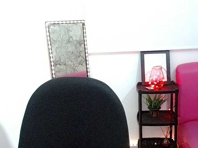 Shawnycarson live cam on BongaCams