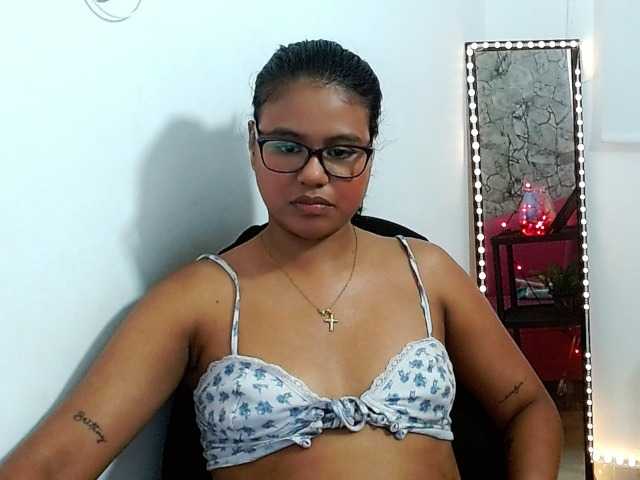 Shawnycarson Canlı Cam: BongaCams