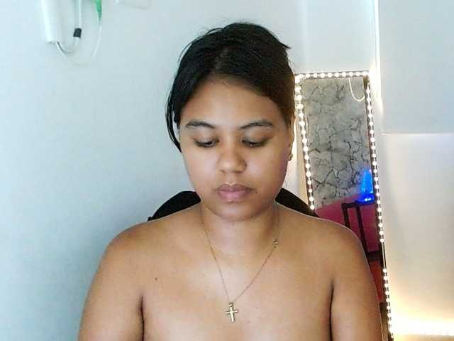 Shawnycarson live cam on BongaCams