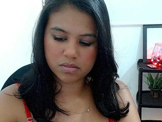 Shawnycarson live cam on BongaCams