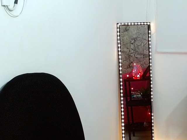 Shawnycarson live cam on BongaCams