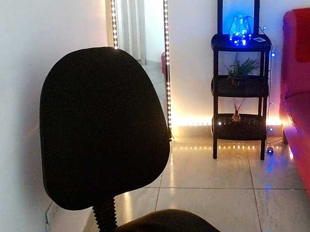 Shawnycarson live cam on BongaCams
