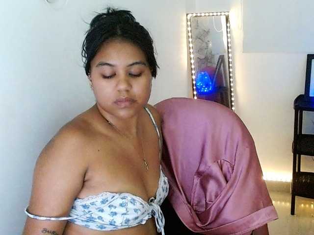 Shawnycarson live cam on BongaCams