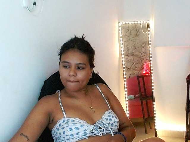 Shawnycarson live cam on BongaCams