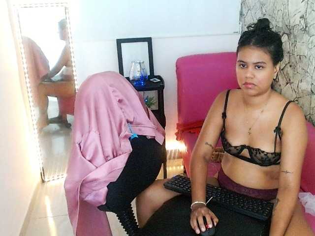 Shawnycarson live cam on BongaCams