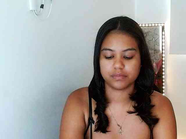 Shawnycarson Live Webcam on BongaCams