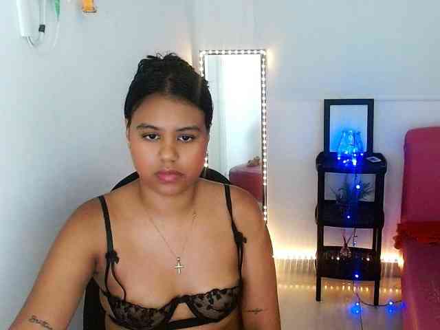 Modèle: Shawnycarson