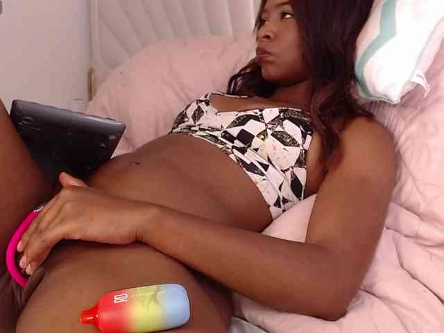 Modelo: Jahzara