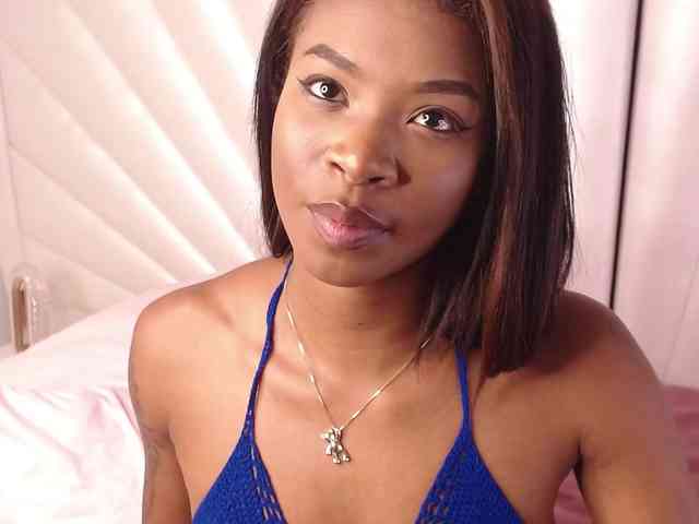 Jahzara Live Webcam on BongaCams