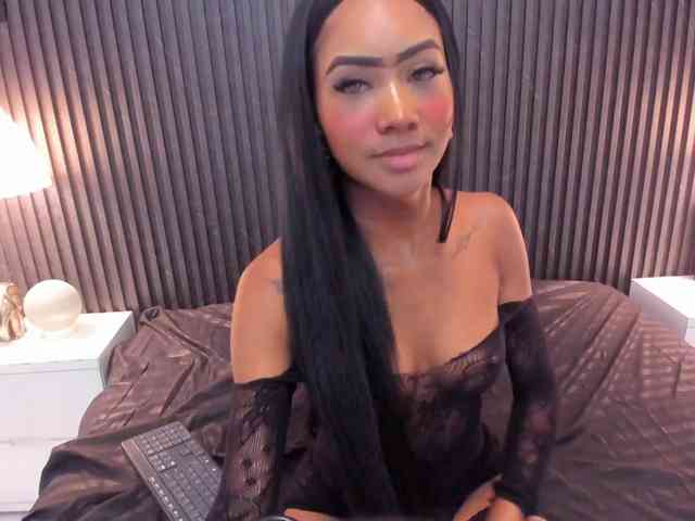 Luna-Rosee- webcam