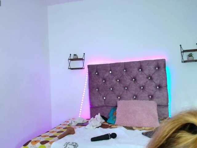 Rousemilf4u-'s BongaCams show and profile