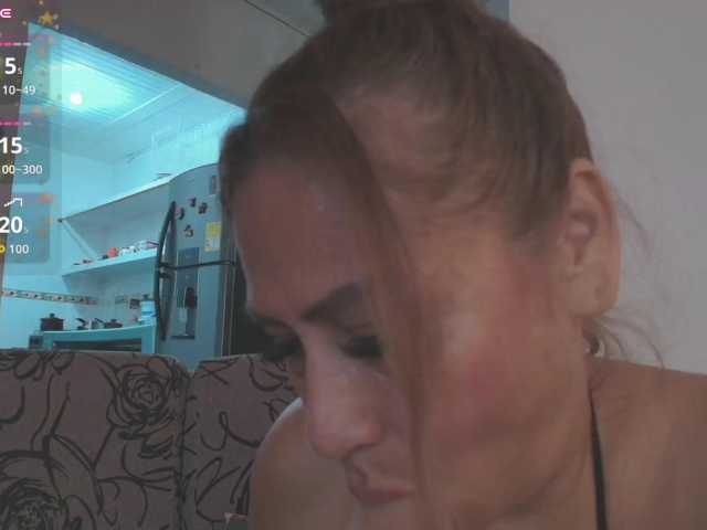 Rousemilf4u- live cam on BongaCams