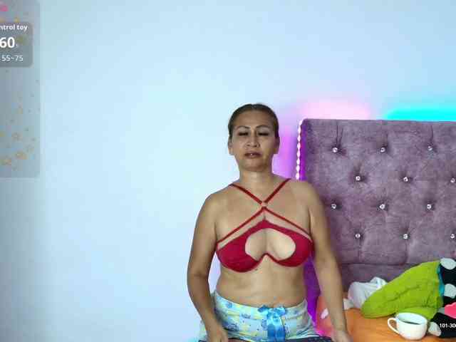 Rousemilf4u- webcam