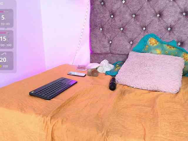 Rousemilf4u- webcam