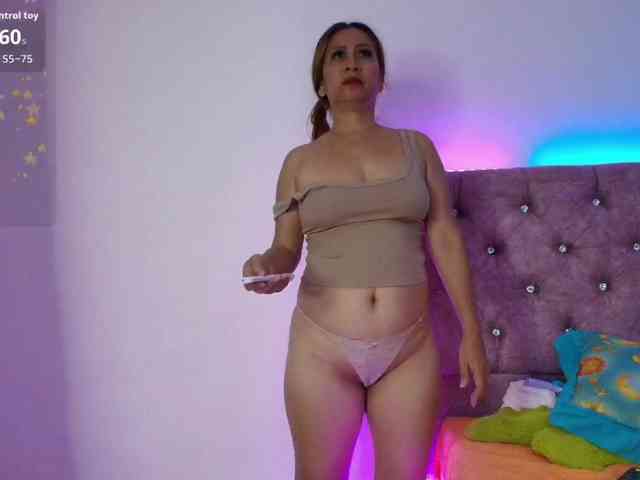 Rousemilf4u- webcam