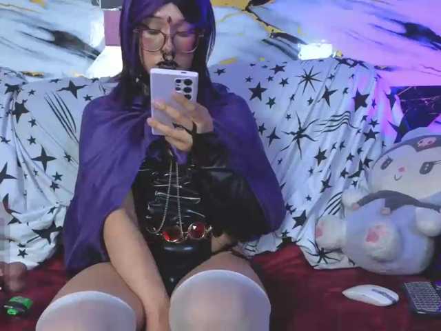 dark-nina-