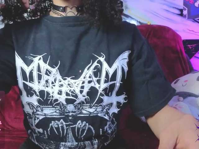 dark-nina-