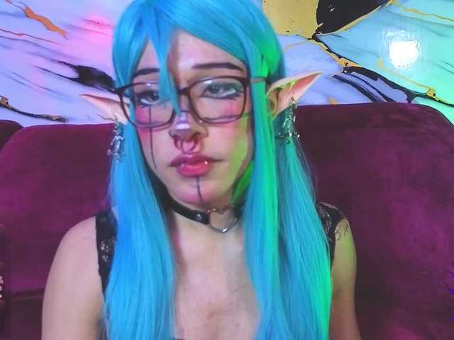 dark-nina-