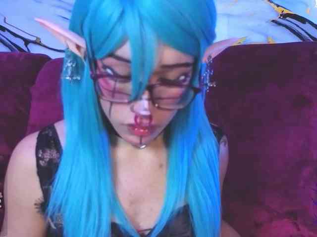 dark-nina-