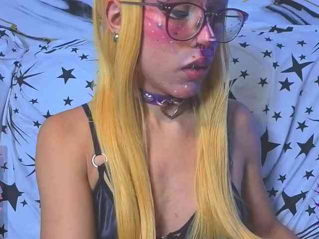 dark-nina- Sex Cam Show